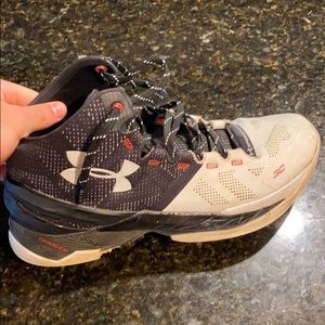 Under Armour Curry 2 Suit & Tie Basketball Shoes